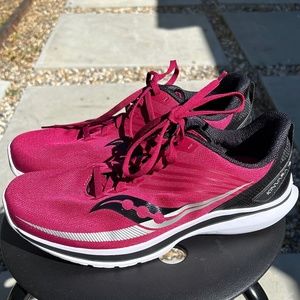 Saucony Kinvara 12, women’s size 10.5W